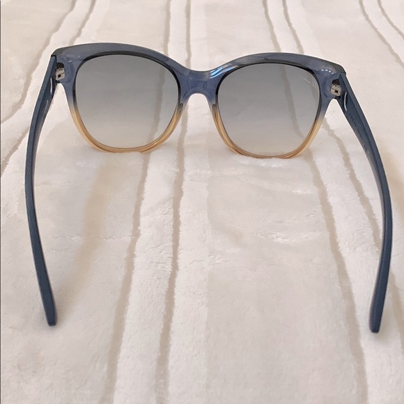 Gucci Butterfly Frame Sunglasses with Gradient UV Protection Lenses main image 14